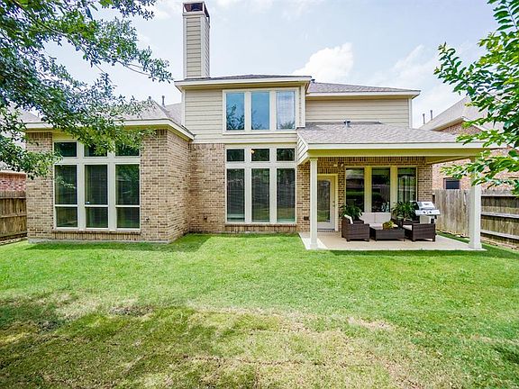 4th image of 10018 White Pines Dr