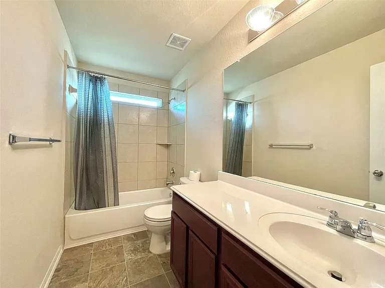 14903 Vinegrove Falls Ct — Photo 18