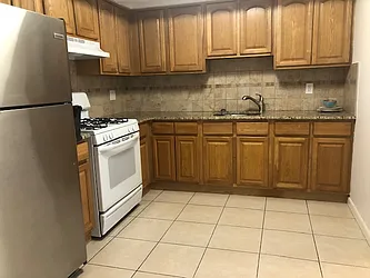 Rented by Alexiou Realty