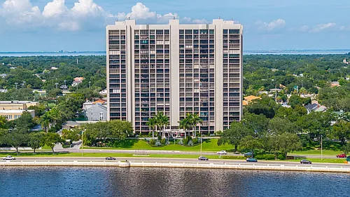 3301 Bayshore Blvd Photo 1