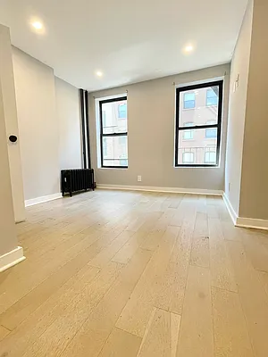 Rented by Camelot Realty Group | media 8