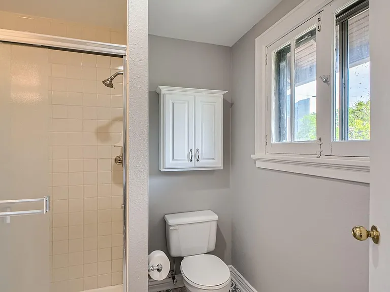 2101 S Josephine St #206 — Photo 2