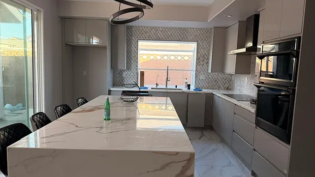 3 bed, 1200 sqft, $3,500 — Photo 1