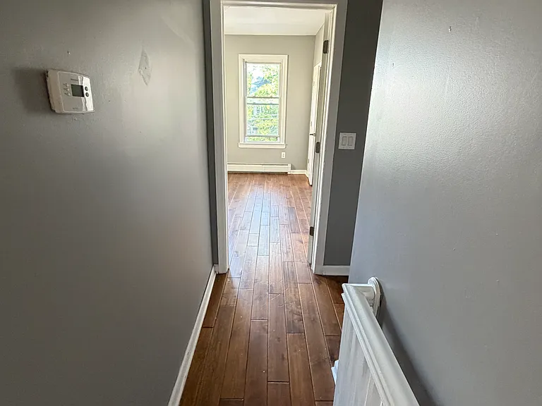 1056 Hunterdon St — Photo 8