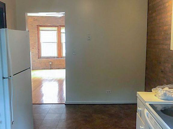 4th image of 1226-34 W Winona St #1234