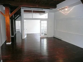 Rented by Realty Advisors Group