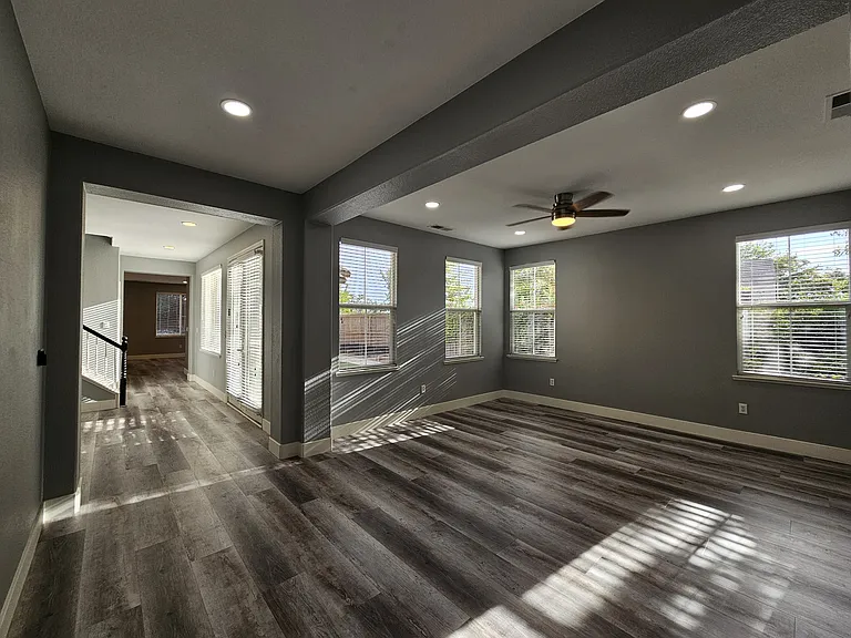 4248 Rimini Way — Photo 6