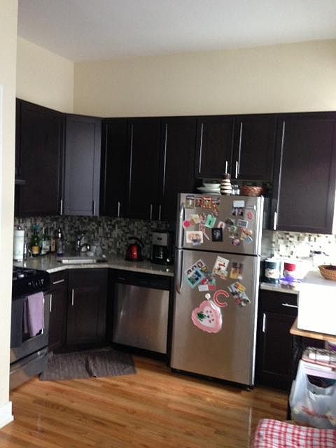 1st image of 3358 N Sheffield Ave #208