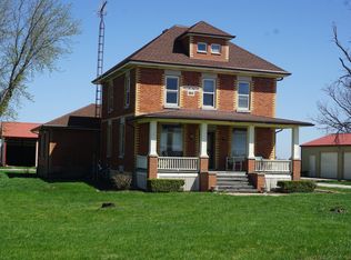 1356 E 2900 North Rd, Clifton, IL 60927