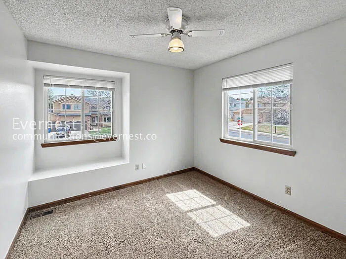 4930 Sprangler Dr — Photo 18