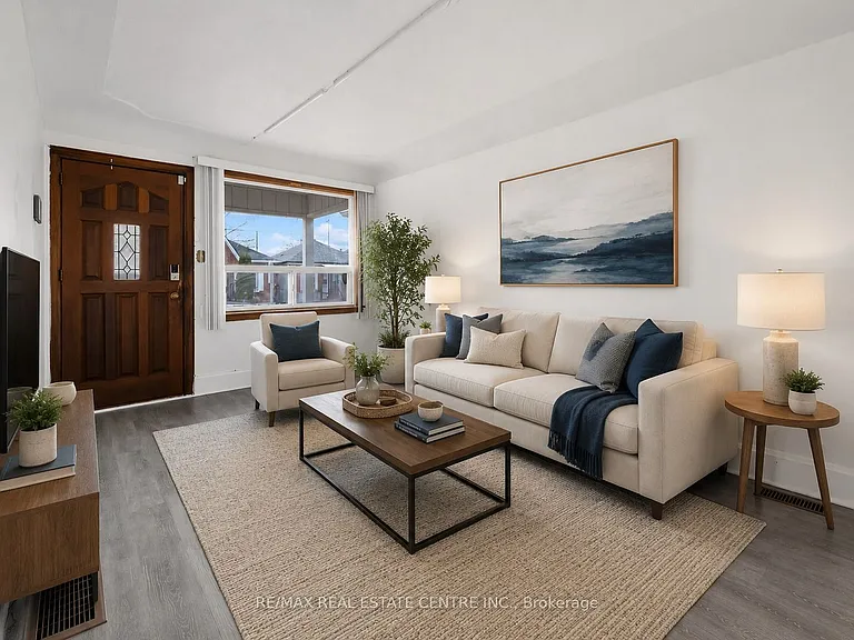 29 Harrison Ave — Photo 3