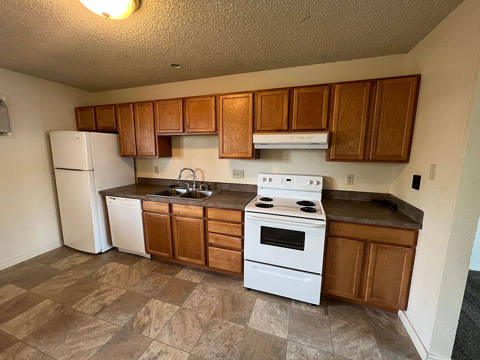 1381 Easy St Apartment Rentals Billings, MT Zillow