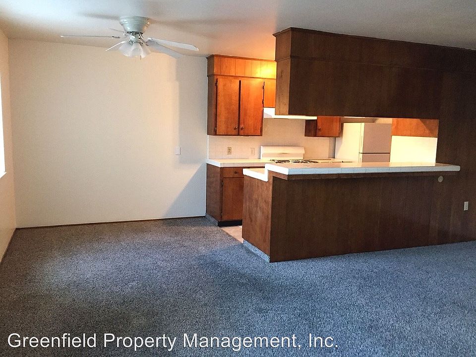 2nd image of 1350 W Walnut St APT 2