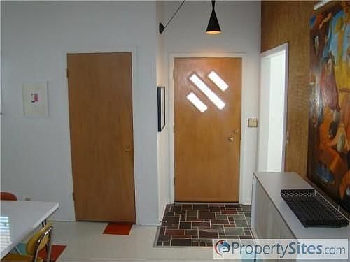 4th image of 3530 Highwoods Dr N
