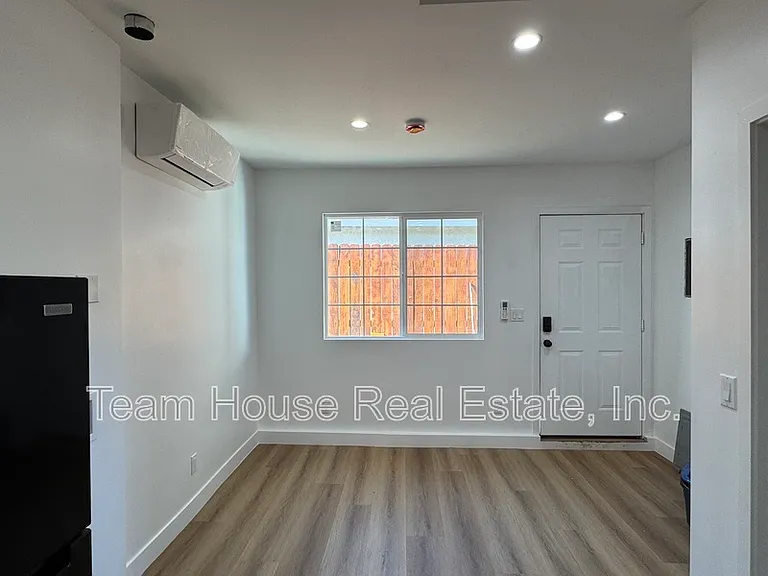 7009 Comanche Ave — Photo 1