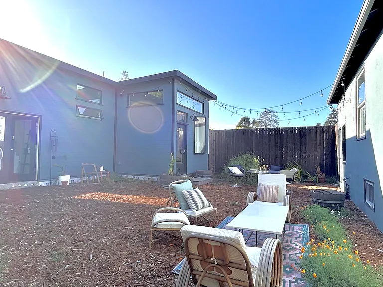 2224 Grant St #E — Photo 7
