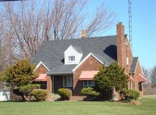 1941 E State Rd, Port Clinton, OH 43452