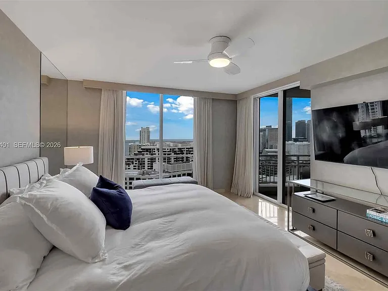 848 Brickell Key Dr #2605 — Photo 14