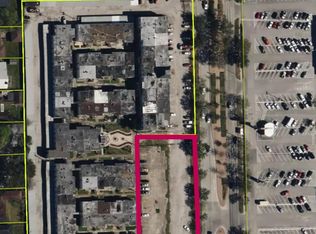 8200 Broadway St, Houston, TX 77061