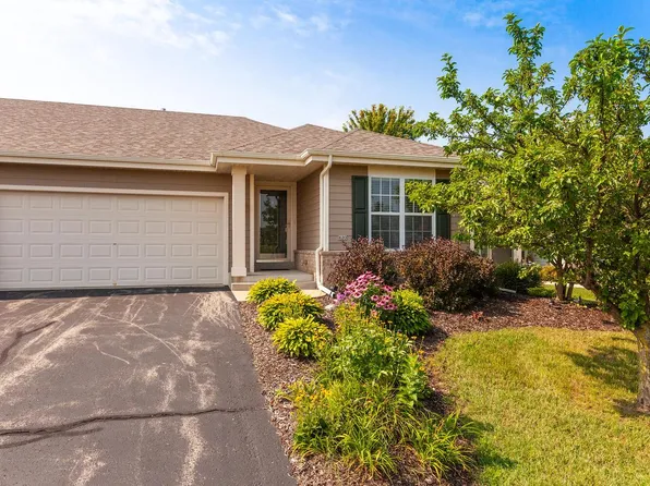 620 Belmont DRIVE, Watertown, WI 53094