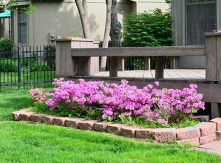 6005 W 124th Ter, Overland Park, KS 66209