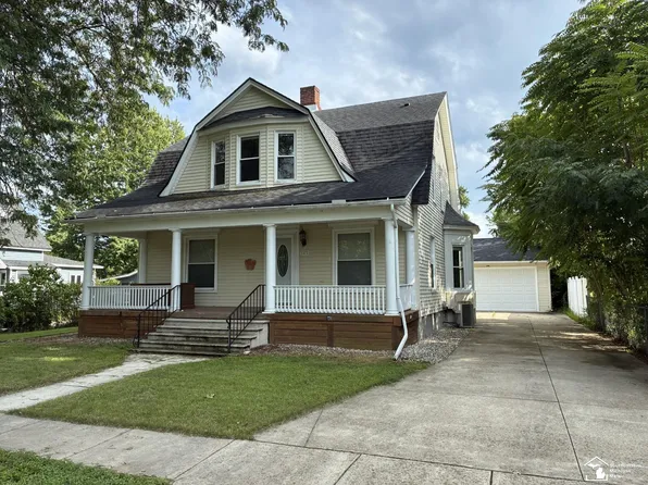 42 E Elm St, Petersburg, MI 49270