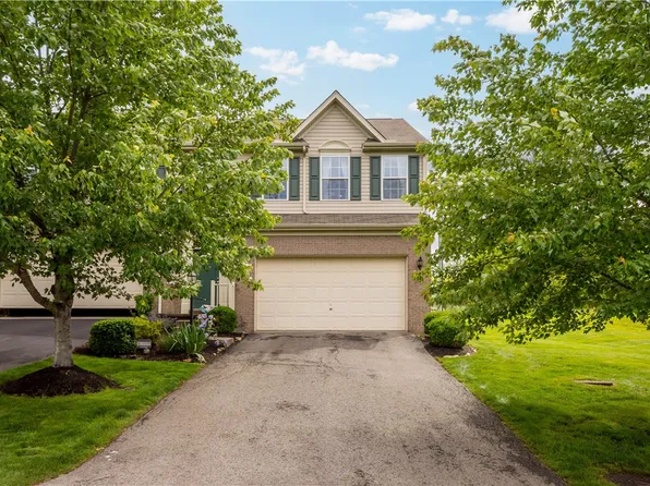 254 Maple Ridge Dr, Canonsburg, PA 15317