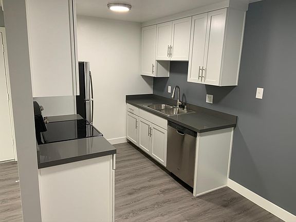3rd image of 4999 Sterling Ct #D