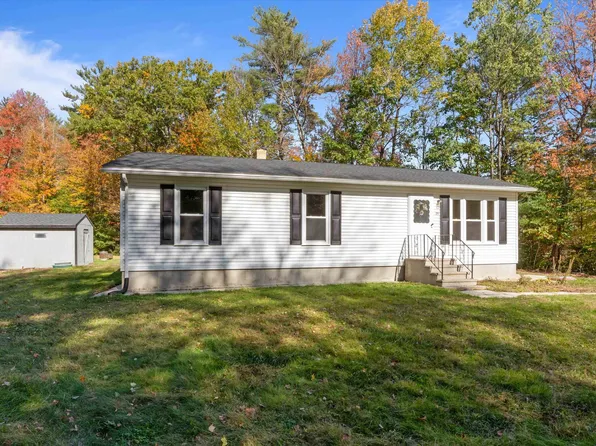 29 Colonial Drive, Greenfield, NH 03047