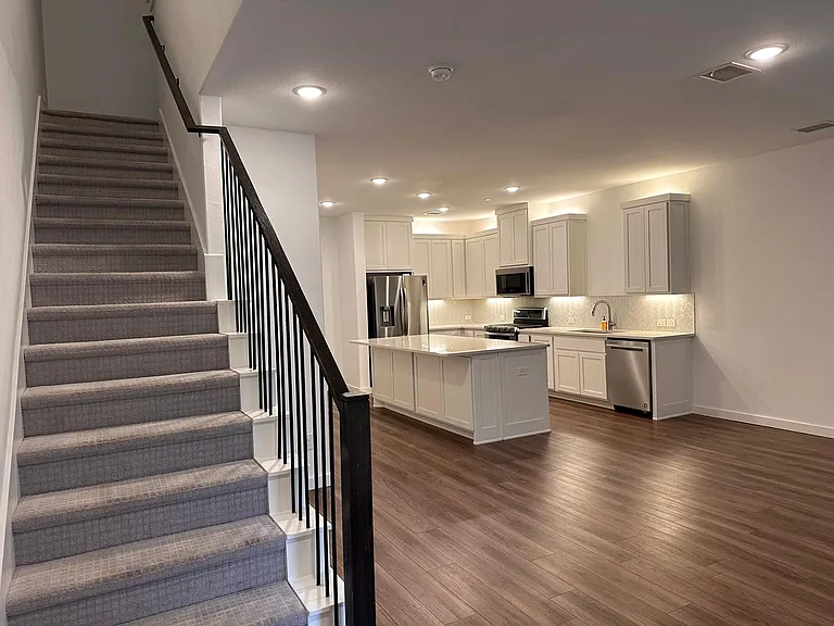 619 Arapaho Dr — Photo 15
