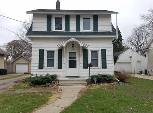 1138 2nd St NW, Rochester, MN 55901