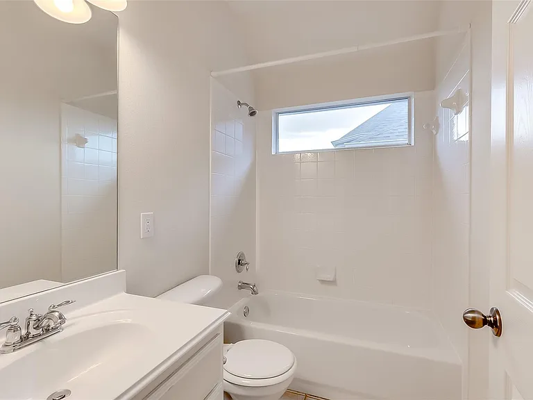 11608 Spicewood Pkwy #1 — Photo 28