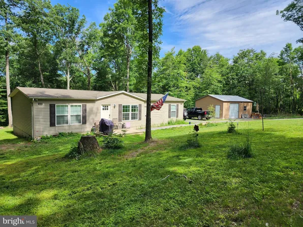 598 Culp Rd, Berkeley Springs, WV 25411