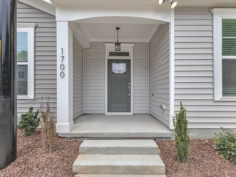 1711 Ballard Dr — Photo 32
