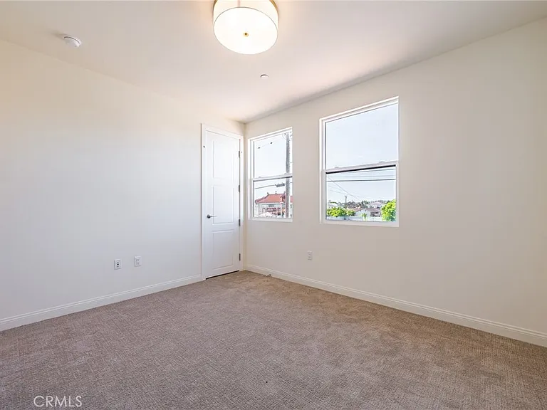 180 S New Ave #2 — Photo 25