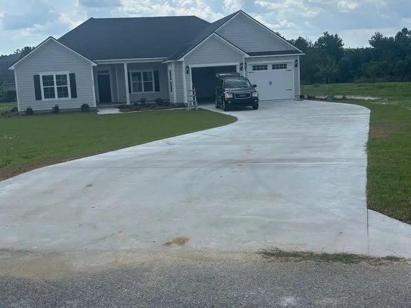 101 Montana Paul Way, Thomasville, GA 31757