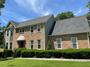 8011 Turtle Ln, Ooltewah, TN 37363