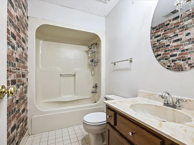 8428 Bazemore Rd — Photo 27