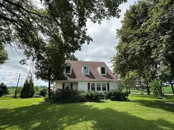 W8089 County Road K, Arlington, WI 53911