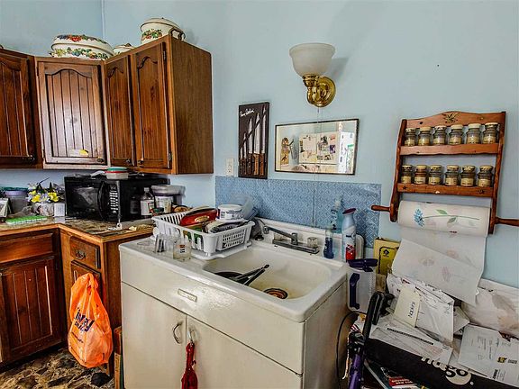5th image of 13 Smith St