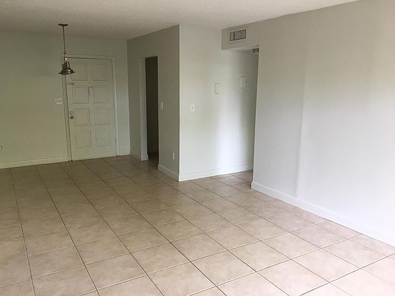 3rd image of 8650 SW 109th Ave #3102
