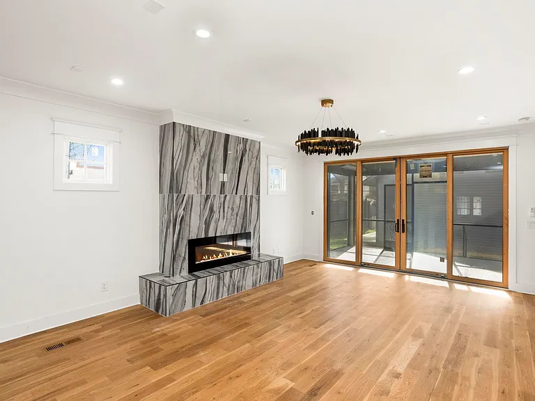 942 Maxwell Ave — Photo 13