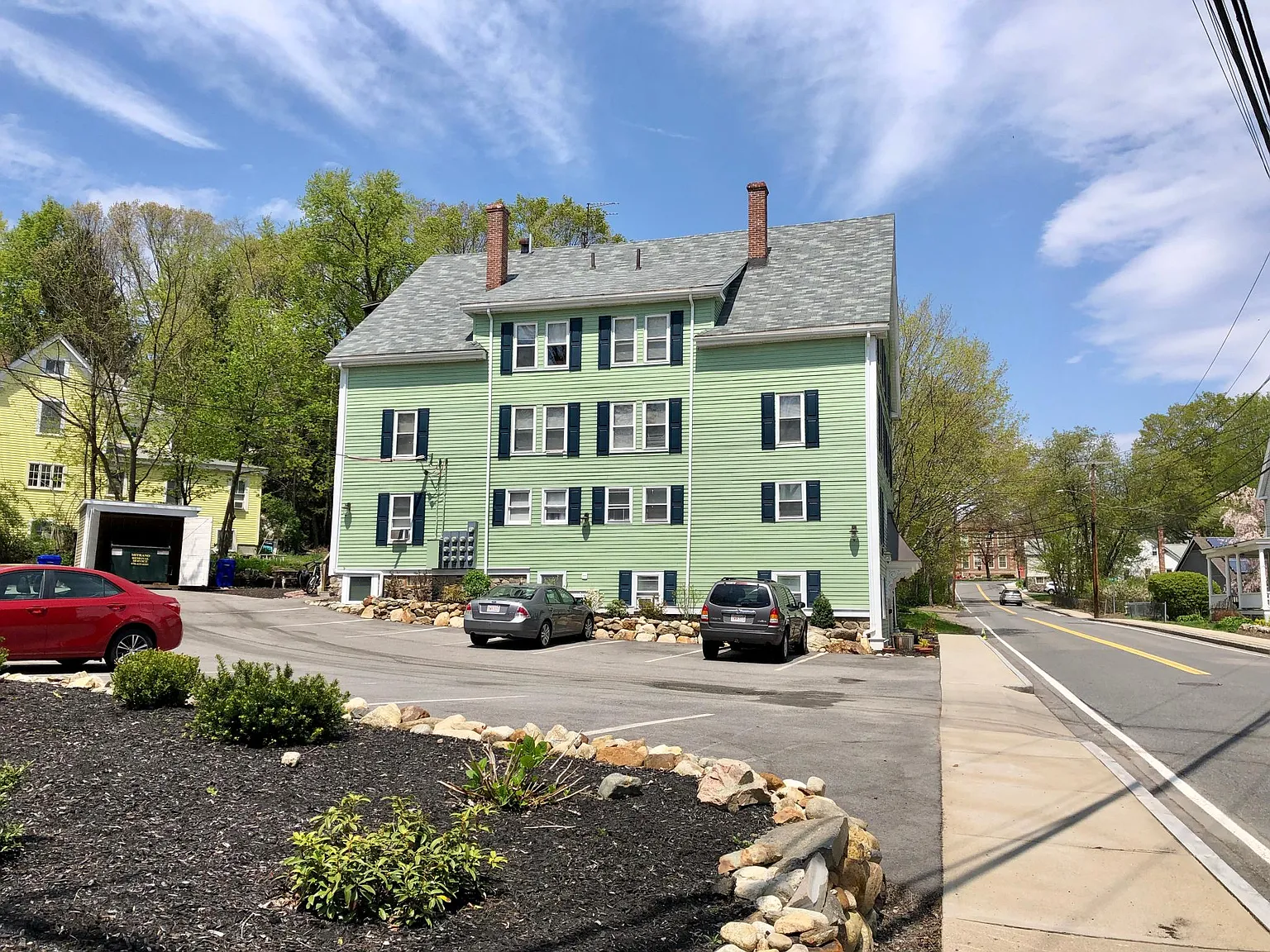 14 Florida Rd — Photo 2