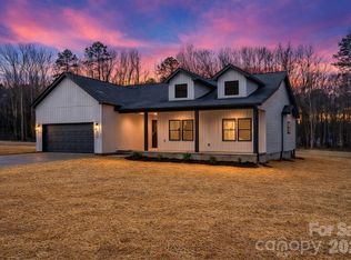 548 Car Farm Rd, Lincolnton, NC 28092