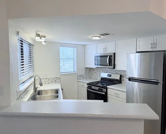 2500 Burleson Rd #713 — Photo 2