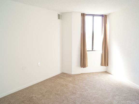 4th image of 1750 N Marywood Ave APT 413