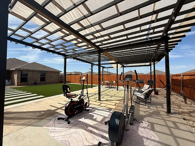 2122 Marfa Ln — Photo 20