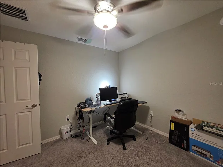 424 Capri Way — Photo 15