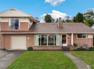 7733 26th Ave SW, Seattle, WA 98106