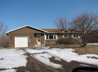 30245 Ridgewood Ave, Shafer, MN 55074